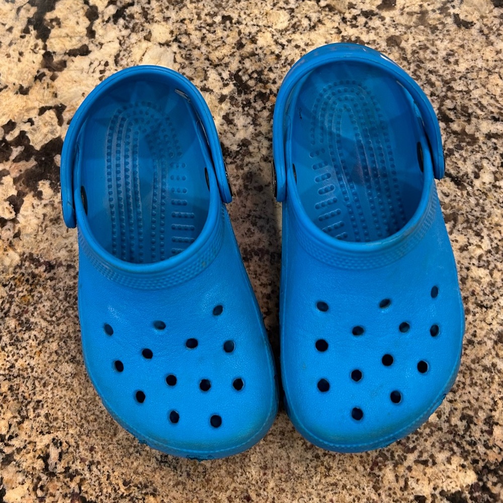 CROC Clog size 8/9